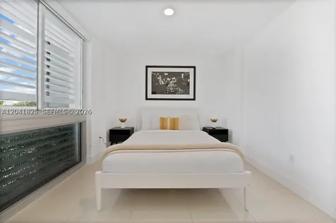 9261 E Bay Harbor Drive Bay Harbor Islands FL 33154