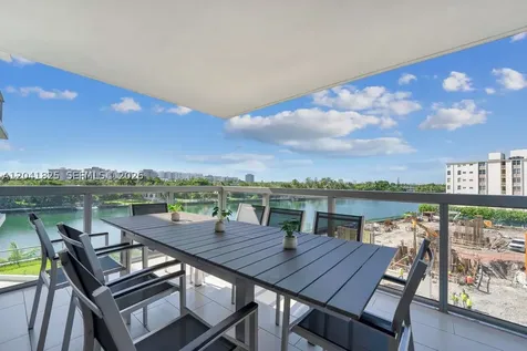 9261 E Bay Harbor Drive Bay Harbor Islands FL 33154