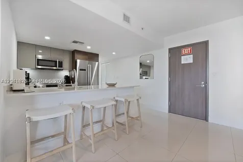 9261 E Bay Harbor Drive Bay Harbor Islands FL 33154