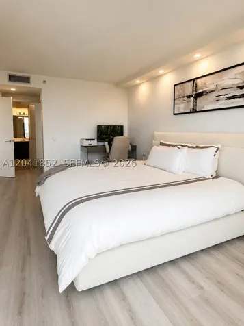 3640 Yacht Club Drive Aventura FL 33180