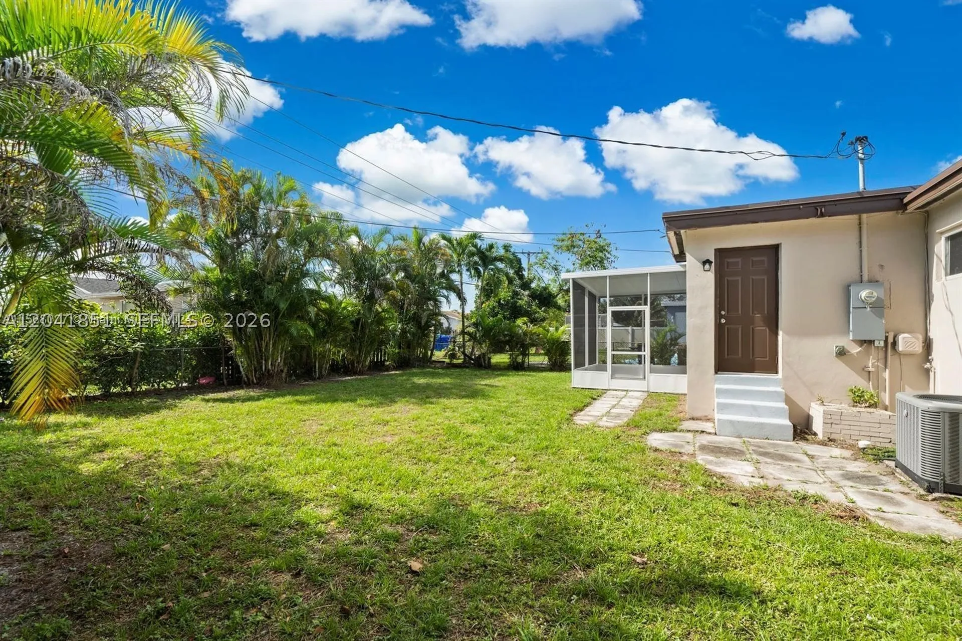 7532 Farragut Street Hollywood FL 33024