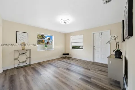 7532 Farragut Street Hollywood FL 33024