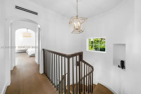 939 W 47th Court Miami Beach FL 33140