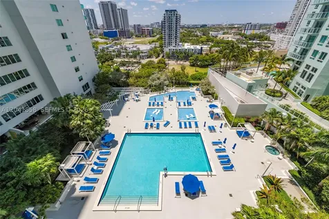 1800 N Bayshore Drive Miami FL 33132