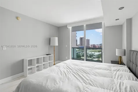 1800 N Bayshore Drive Miami FL 33132