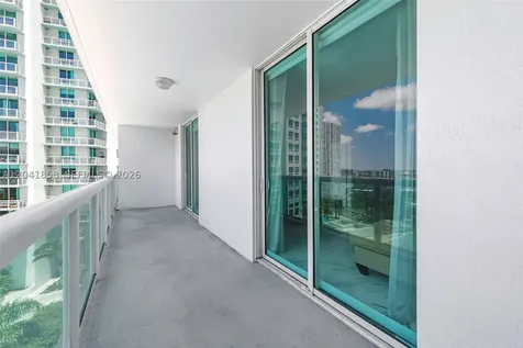 1800 N Bayshore Drive Miami FL 33132