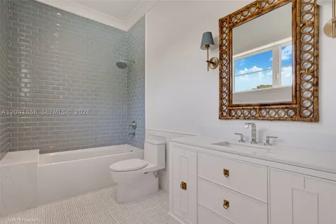 1241 Mariola Court Coral Gables FL 33134