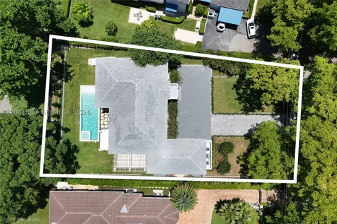 1241 Mariola Court Coral Gables FL 33134