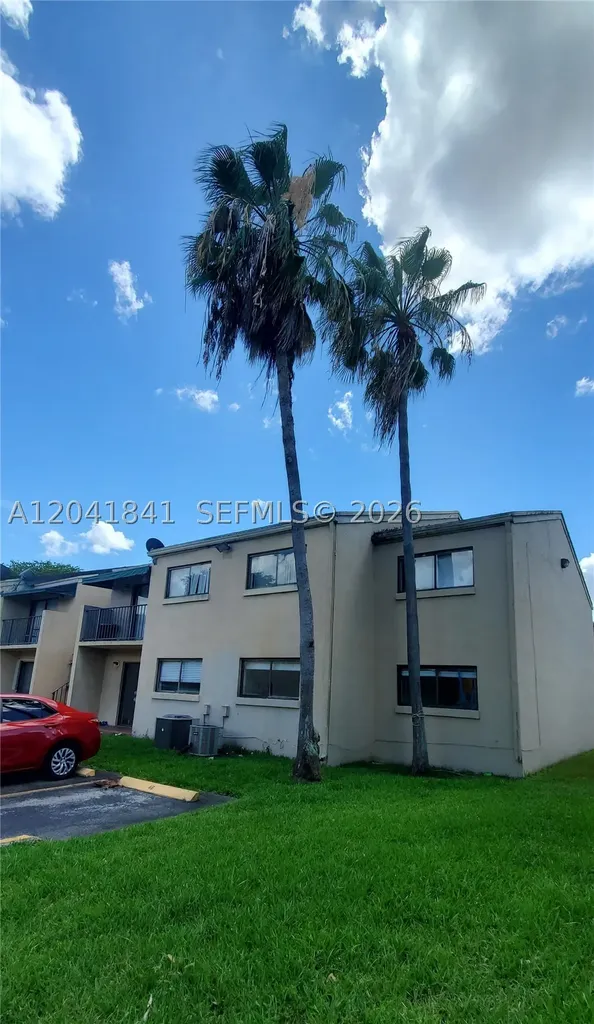 7405 SW 152nd Avenue Miami FL 33193