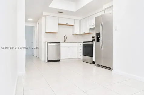 411 SE 10th Street Hallandale Beach FL 33009