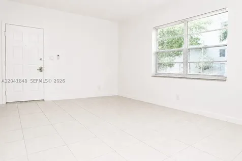 411 SE 10th Street Hallandale Beach FL 33009