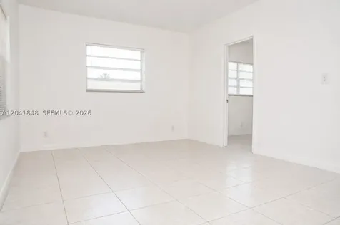 411 SE 10th Street Hallandale Beach FL 33009