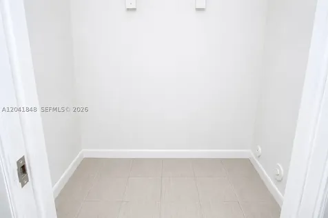 411 SE 10th Street Hallandale Beach FL 33009
