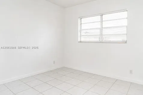 411 SE 10th Street Hallandale Beach FL 33009