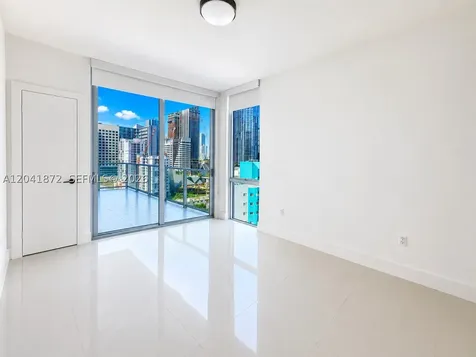 1010 SW 2nd Avenue Miami FL 33130