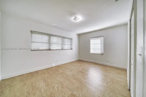 4136 SW 14th Street Miami FL 33134