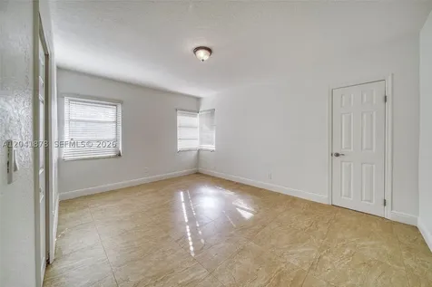 4136 SW 14th Street Miami FL 33134