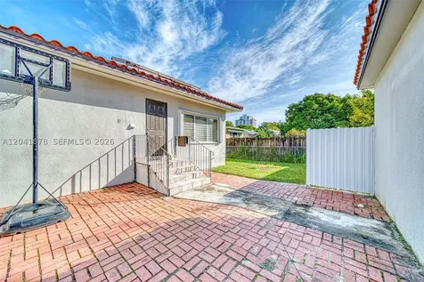 4136 SW 14th Street Miami FL 33134