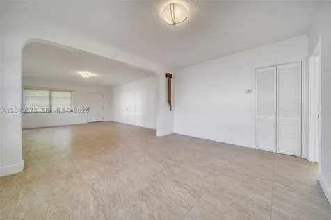 4136 SW 14th Street Miami FL 33134