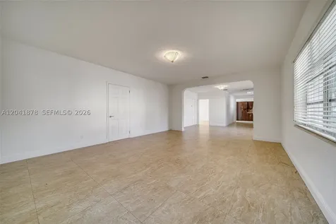 4136 SW 14th Street Miami FL 33134