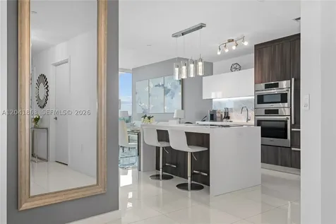 851 NE 1st Avenue Miami FL 33132