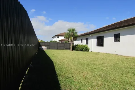 16825 SW 109th Place Miami FL 33157