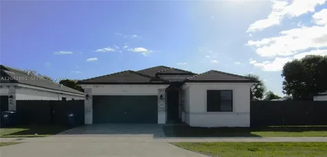 16825 SW 109th Place Miami FL 33157