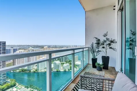 950 Brickell Bay Drive Miami FL 33131