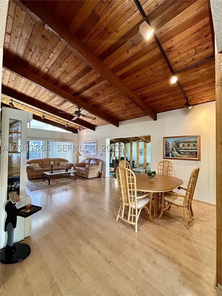 500 Briarwood Circle Hollywood FL 33024
