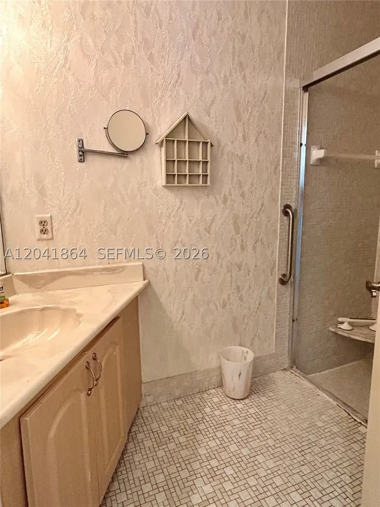 500 Briarwood Circle Hollywood FL 33024