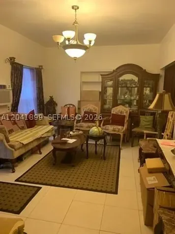 809 NE 140th Street North Miami FL 33161