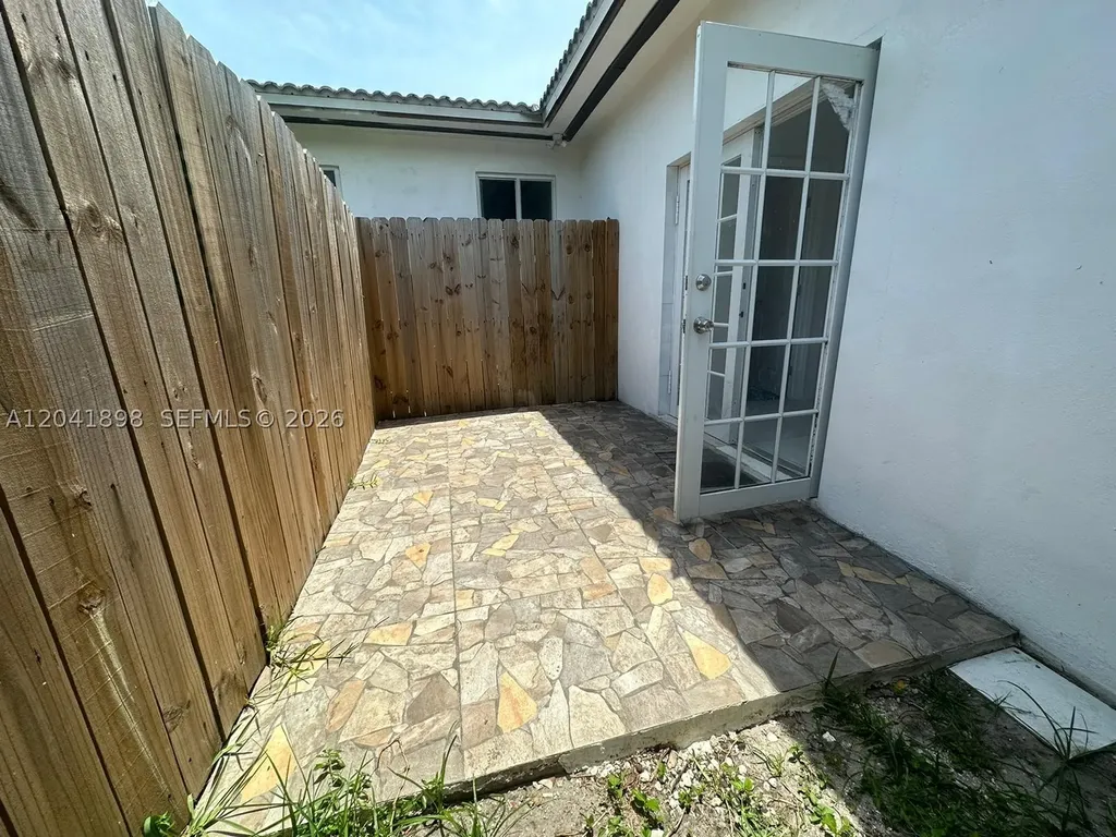1635 Hollywood Boulevard Hollywood FL 33020