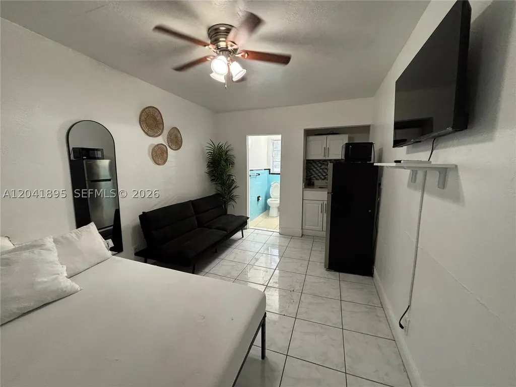 1843 Dewey Street Hollywood FL 33020