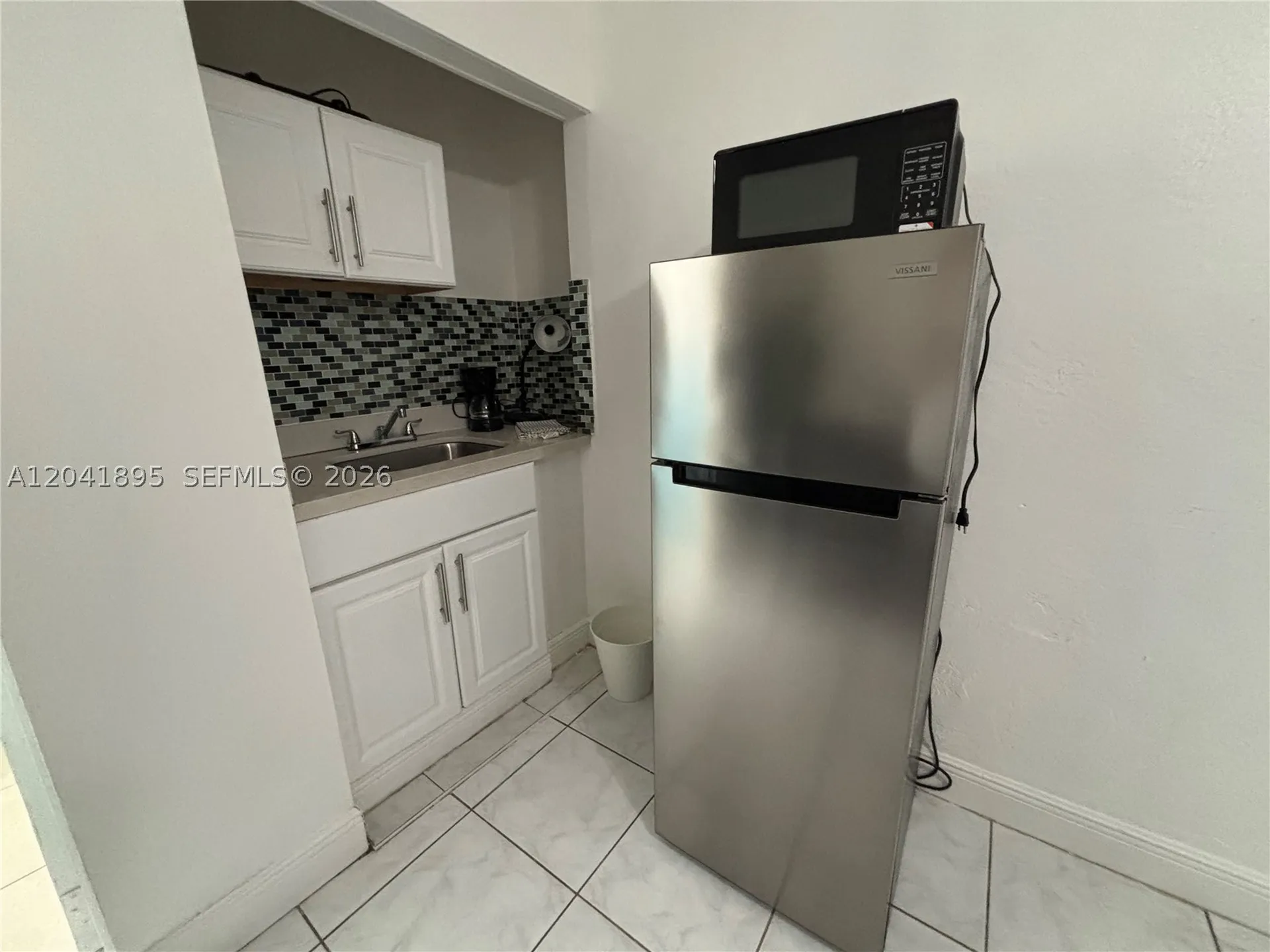 1843 Dewey Street Hollywood FL 33020