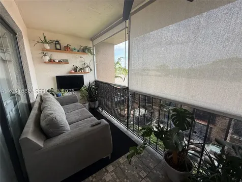 17000 NW 67th Avenue Hialeah FL 33015