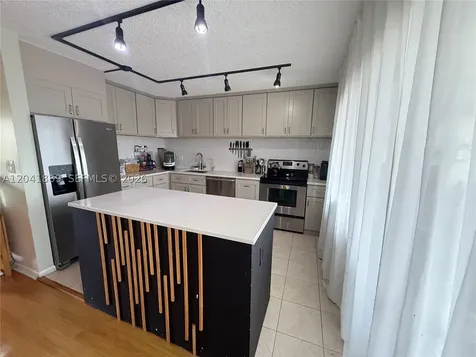 17000 NW 67th Avenue Hialeah FL 33015