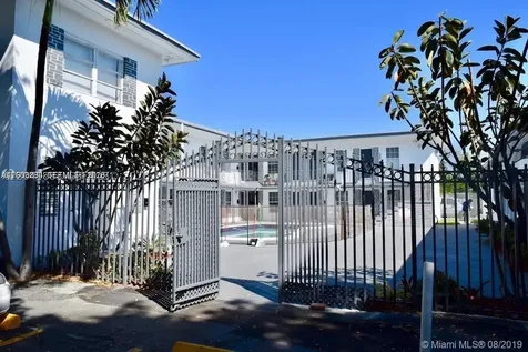 1843 Dewey Street Hollywood FL 33020