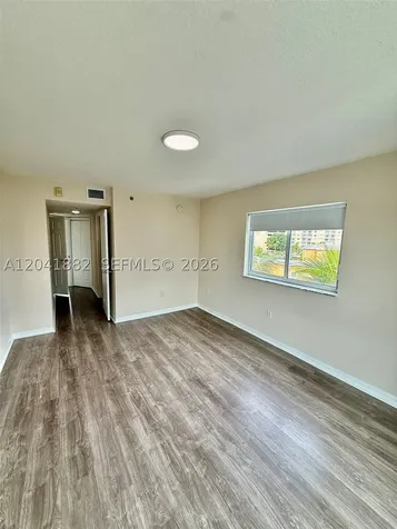 2475 NW 16th Street Road Miami FL 33125