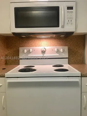 2475 NW 16th Street Road Miami FL 33125