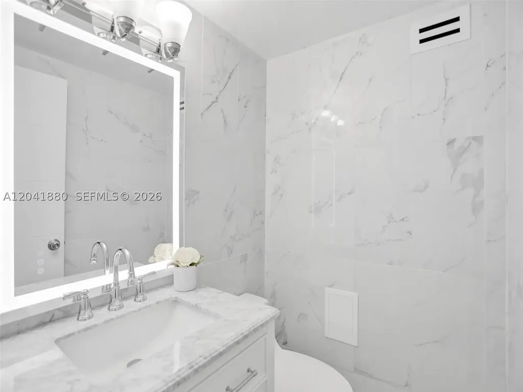 2501 S Ocean Drive Hollywood FL 33019