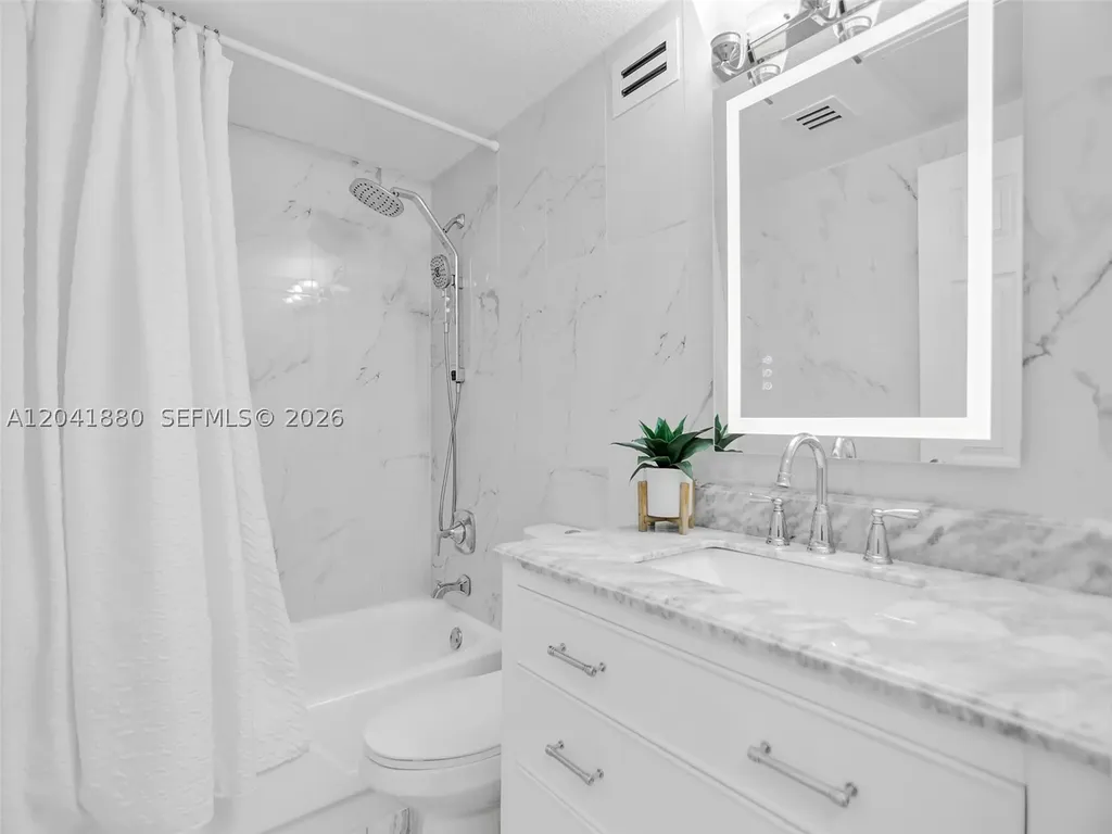 2501 S Ocean Drive Hollywood FL 33019