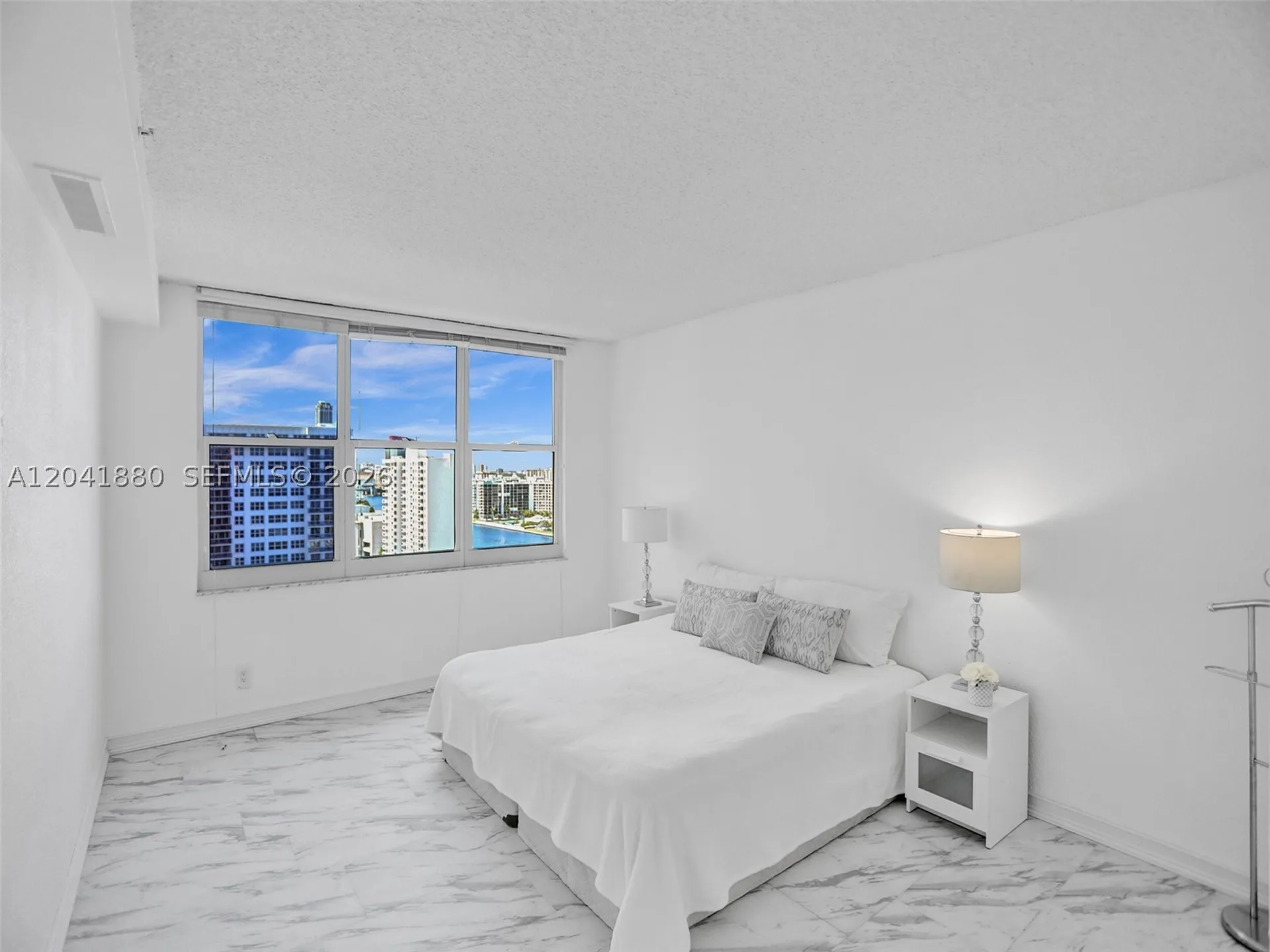2501 S Ocean Drive Hollywood FL 33019