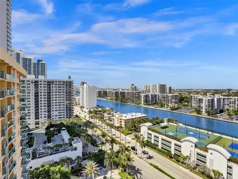 2501 S Ocean Drive Hollywood FL 33019
