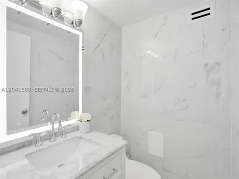 2501 S Ocean Drive Hollywood FL 33019