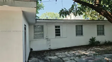 241 NW 32nd Street Miami FL 33127