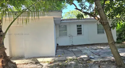 241 NW 32nd Street Miami FL 33127