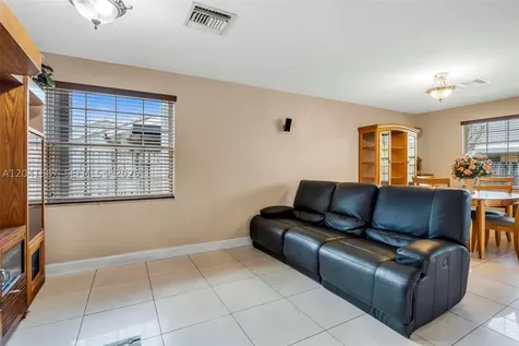 19240 NW 60th Court Hialeah FL 33015