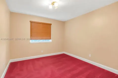 19240 NW 60th Court Hialeah FL 33015