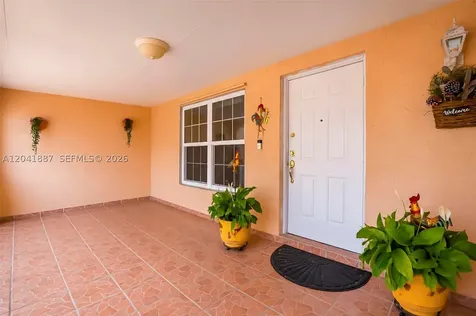 19240 NW 60th Court Hialeah FL 33015