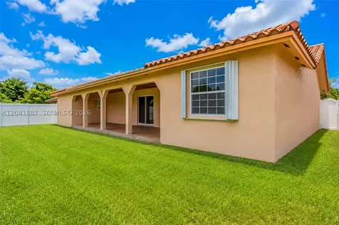 19240 NW 60th Court Hialeah FL 33015